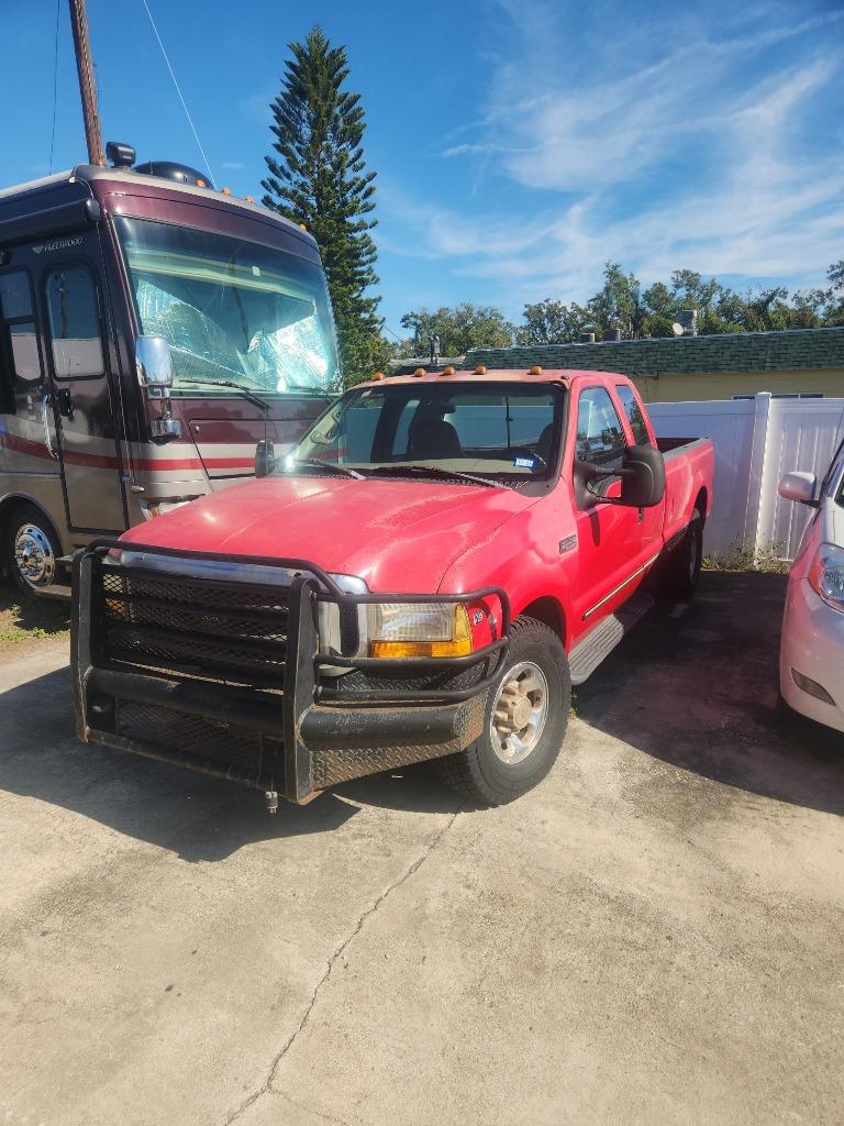 1999 Ford F-250 Super Duty LARIAT's photo